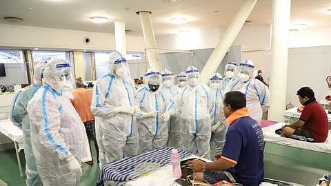 कोरोनाबाधितांची घुसमट थांबणार! वाशीच्या प्रदर्शन केंद्रातील 500 खांटांचे ऑक्सिजन सुरू...