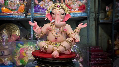 कोरोनामध्ये छोट्या पडद्यावर अनोखा उपक्रम; मालिकांच्या कामगार व तंत्रज्ञांना बाप्पा मिळणार घरच्या घरी