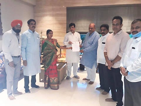 अशोक चव्हाण, अमर राजूरकरांनी दिला पन्नास लाखाचा निधी