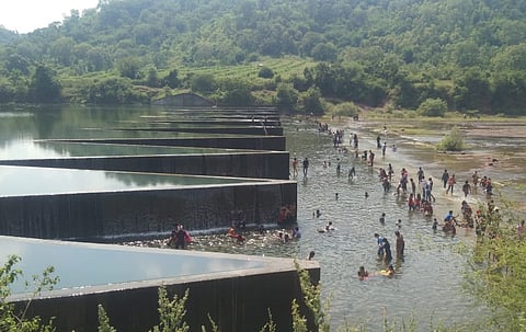 amlanala dam need to develop as a tourist spot in chandrapur