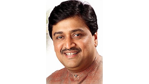 सरसकट कर्जमाफी हवी -  अशोक चव्हाण