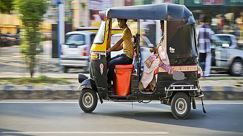 auto rikshaw.png