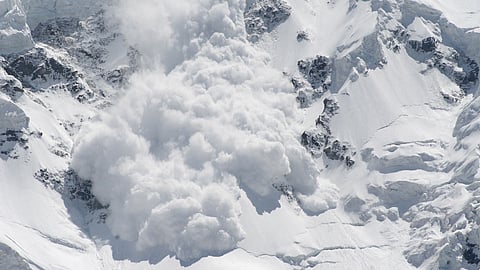 हिमस्खलन