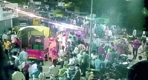 barshi gardi.jpg