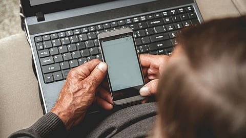 before sale laptop smartphone and computer remember these important thing Marathi article