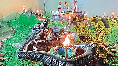 18 forts visit Crowd of Shiva lovers from Karnataka Maharashtra
