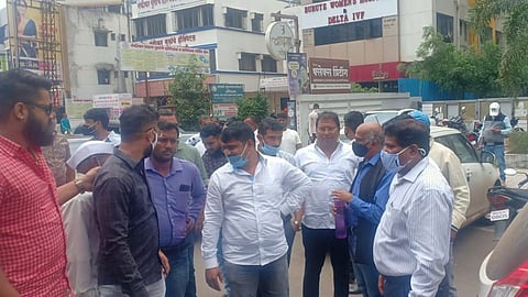 भोसरीतील पदपथ रुंदीकरणास व्यापाऱ्यांचा कडाडून विरोध