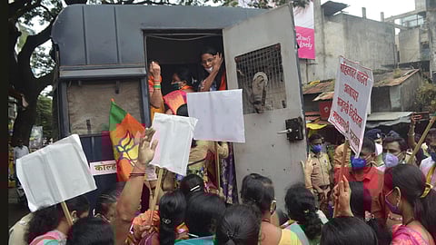kolhapur bjp protest against maharashtra government