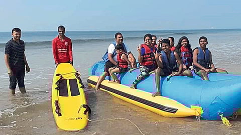 Thrilling rescue operation in Guhagar sea