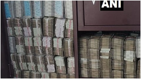 cash seized.jpg