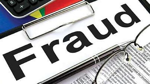 fraud from one person to widbin in ratnagiri person identify to women as a tehsil officer
