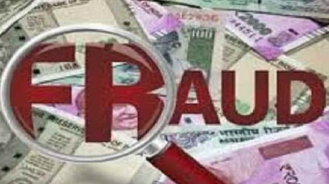 Fraud of tractor owner by taking nine lakh rupees labor for sugarcane cutting solapur crime police