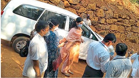 checking of water policy CEO go and check from home to home in chiplun ratnagiri