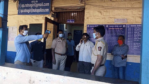 check with an infrared thermometer for police and journalists