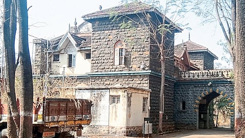 In Ichalkaranji Government Office Did Not Pay The House Tax Kolhapur Marathi News