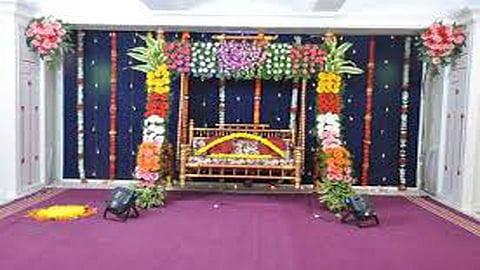 चक्क कोरोना संशयितासमवेतच डोहाळ जेवण