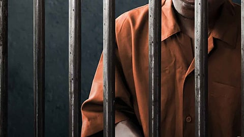 Mobile thief Arrested in just 10 minutes Nashik News