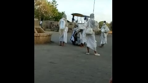 लॉकडाऊनमध्येही डोंबिवलीत एवढे साधू आलेत कुठून ?