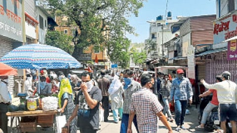 Lockdown : अपुऱ्या वेळेमुळे नागरिकांची कसरत