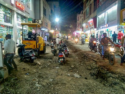 khadde parking.jpg