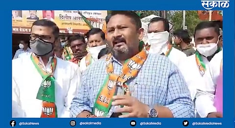 Akola News: Mass agitation in Khamgaon over BJP's electricity bill Holi