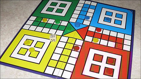 man shot friend when he was coughing while playing ludo at uttar pradesh
