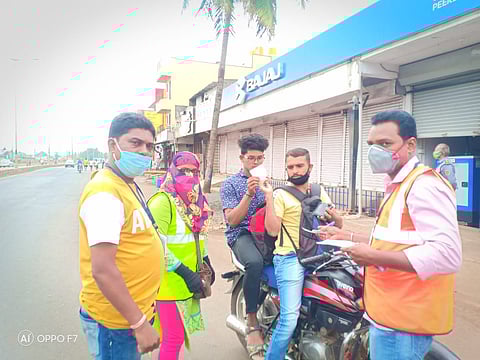 Action against those walking in Belgaum city without wearing masks