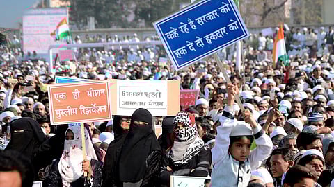 ठाकरे सरकार मुस्लिमांना देणार गिफ्ट! आरक्षणाबाबत नवाब मलिक म्हणालेत...