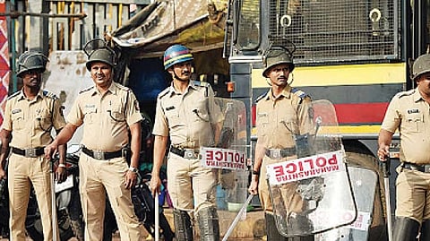 Eid in Delhi Absent on day of Eid 60 police personnel suspended