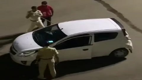 Rankala Tower area 3 boys singing and dancing loudly in the streets of