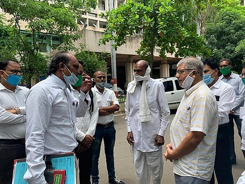 Prakash Ambedkar visited the family of Arvind Bansod