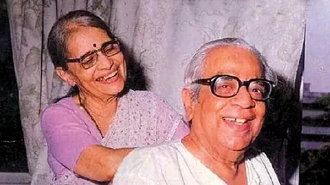 pu-la-deshpande