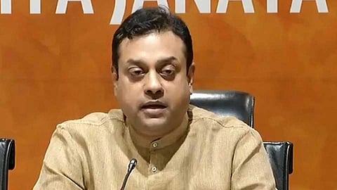 Loksabha 2019 : 'भाजपचे संबित पात्रा म्हणजे बेडूक'