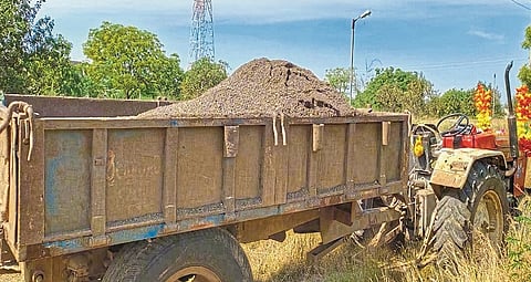 JCB caught up with two Sand tractors in bhivargi; The smugglers fled