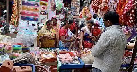 Due to Sankranti, there was a crowd in Nevasa market