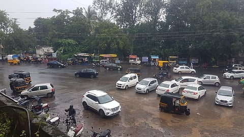 सातारा : शेतक-यांच्या डाेळ्यांत पाणी : भात, साेयाबीनचे नुकसान