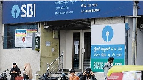 स्टेट बॅंक उभारणार १.५ अब्ज डॉलर, संचालक मंडळाची पुढील आठवड्यात बैठक