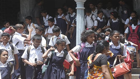 student did not came in school on first day in yavatmal