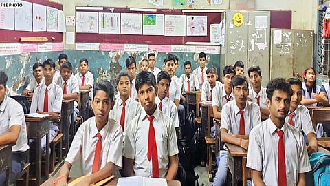 शाळांसंदर्भात मोठी बातमी : मुंबई, ठाणे, रायगडमधील शाळा २६ जानेवारीपूर्वी खुल्या होणार ?