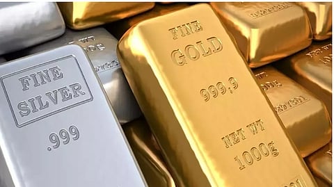 Silver And Gold Rate hike & fell