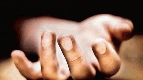 man committed to suicide in ambazari of nagpur