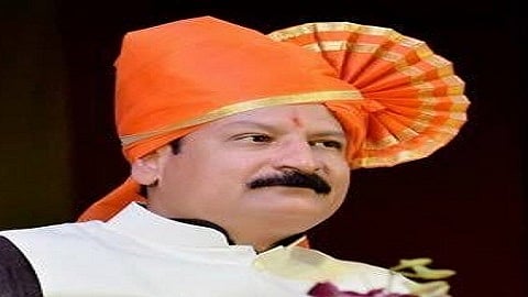 sujitsing takhur.jpg