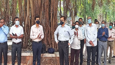 suraj mandhre 123.jpg