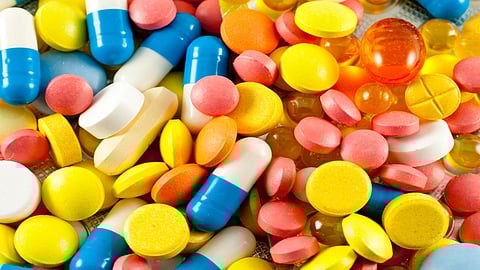 आपल्याला मिळणाऱ्या वेगवेगळ्या औषधांच्या रंगाचा अर्थ माहितीये का ?