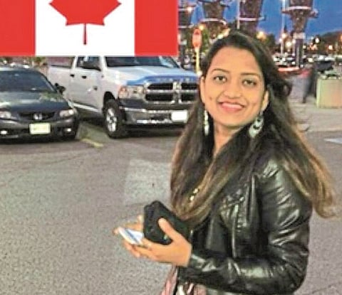 Experience Abroad : frozen Toronto hit toronto