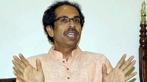 'उद्धव ठाकरेंनी दिली होती बाळासाहेबांना धमकी'
