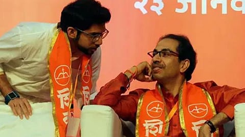 current political situation in maharashtra 2022 BJP trying to destroyed shiv sena leadership Aditya Thackeray uddhav Thackeray delhi