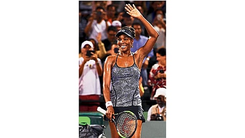 अँजेलिकला व्हीनसचा धक्का