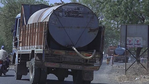 water tankar.jpg