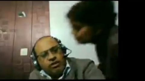 Woman tries to kiss husband during Zoom call meeting Viral video